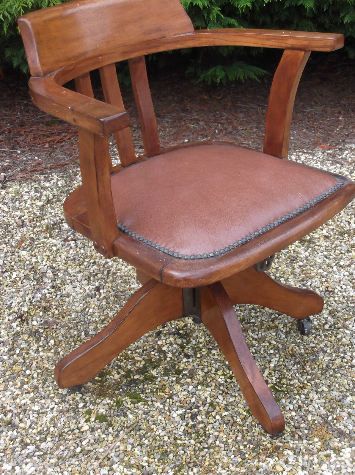fine antique office swivel captain s chair very clean delivery